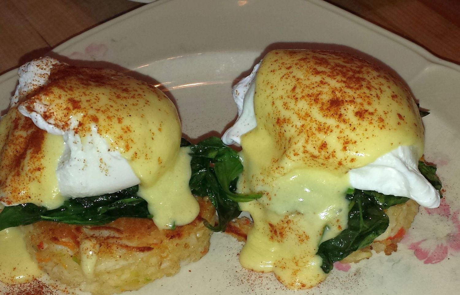 Crab Cakes Benedict